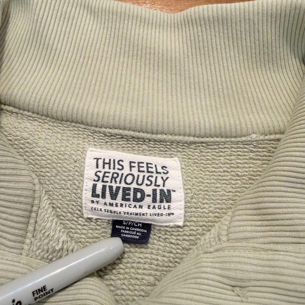 American Eagle Henley Sweatshirt Womens Small Sage Green Button Mock Neck Crop - Picture 2 of 3
